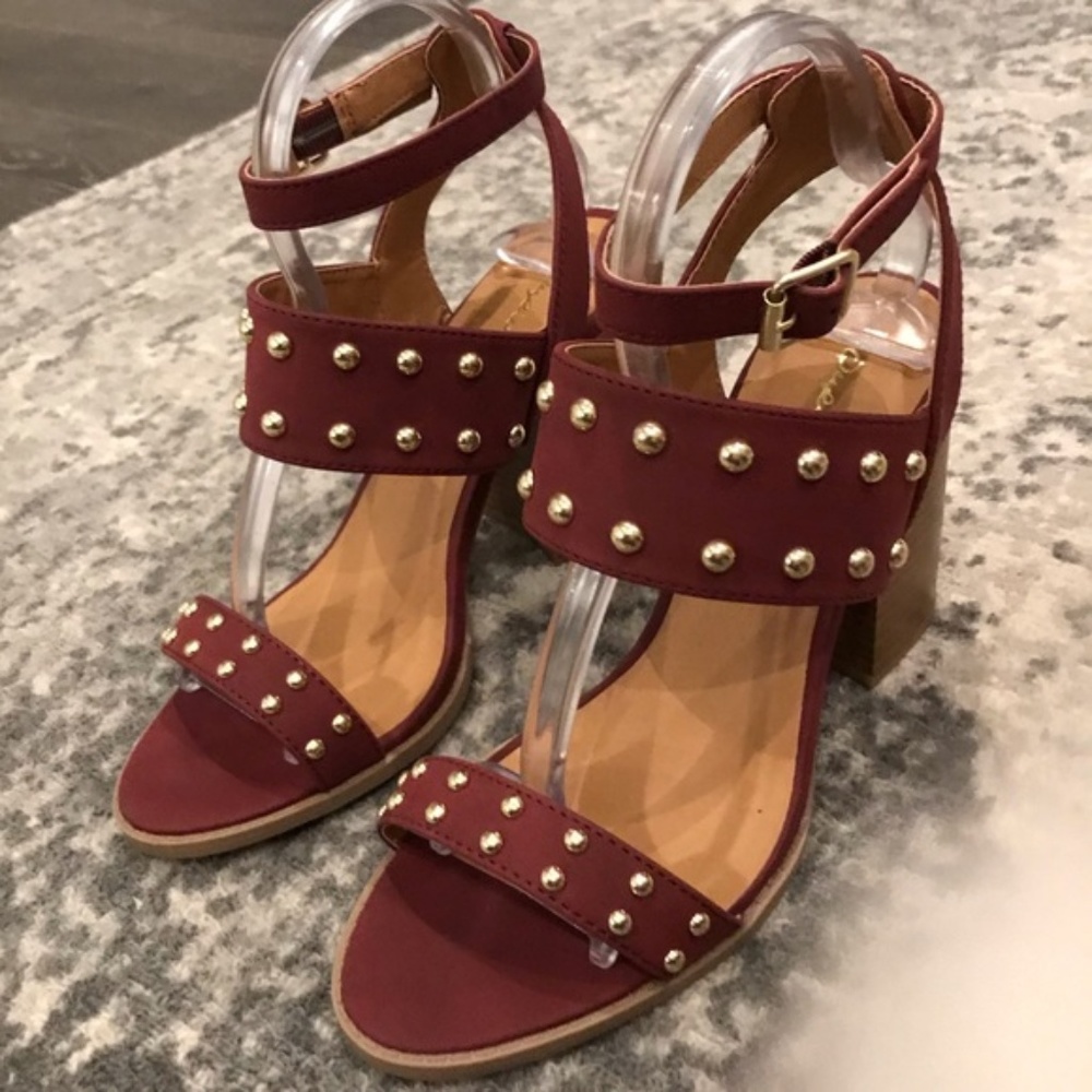 NEW Qupid Burgandy Brammer Sandal